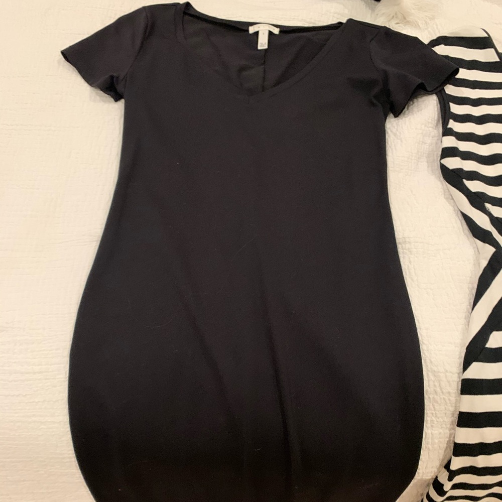 Black fitting dress